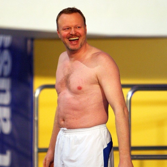 Billige Schwulenwitze! Stefan Raab lästert über Hitzlspergers Coming-out