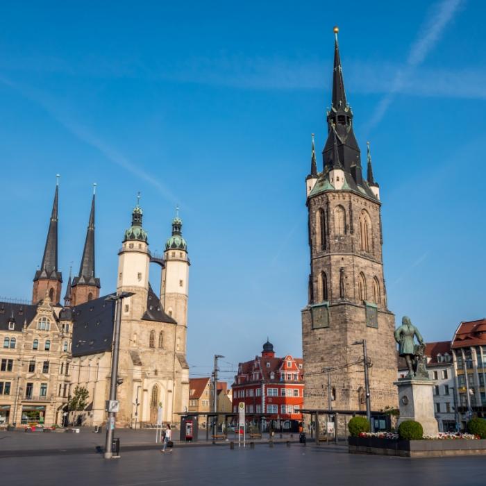 Zwölfjährige in Hotel vergewaltigt! Polizei jagt Kinderschänder