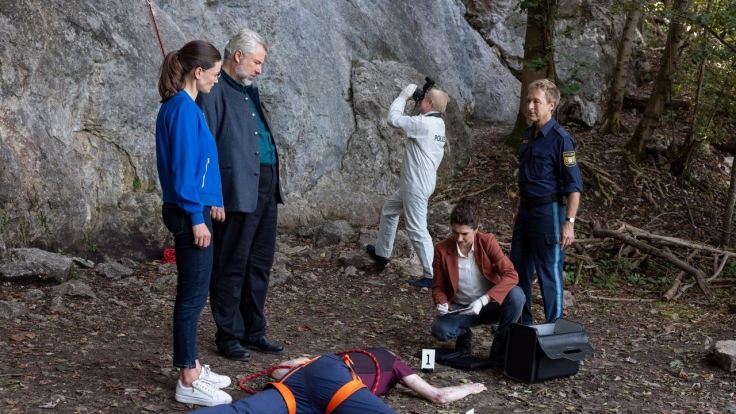 Die Rosenheim-Cops" verpasst?: Wann und wo man die Wiederholung sehen kann  | news.de