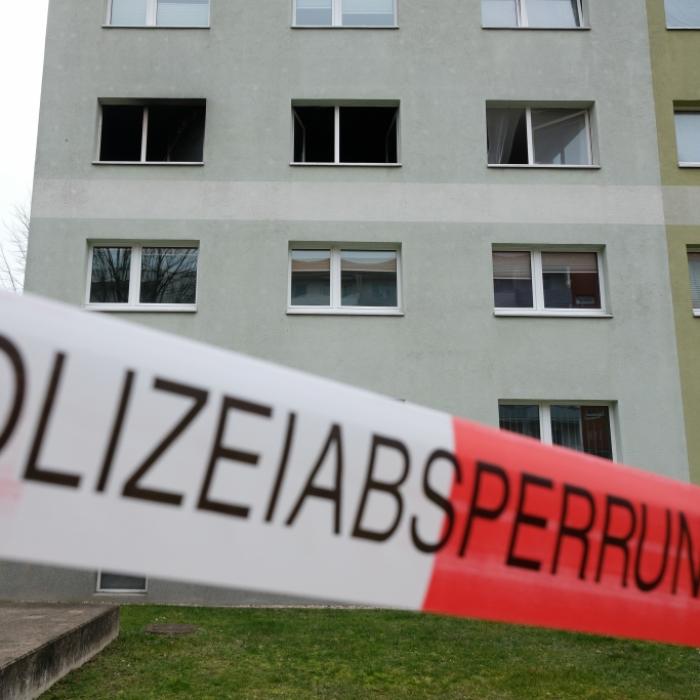Mutter (32) will Tochter (8) vor Flammen retten - drittes Todesopfer bestätigt