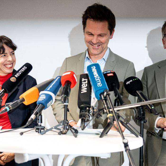 Rot-grün-rote Regierung für Berlin? Merz geht auf SPD und Grüne los