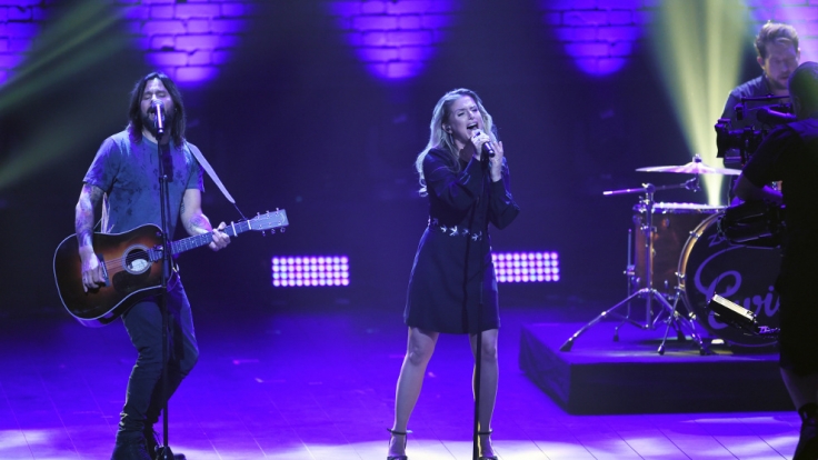 Jeanette Biedermann und ihre Band Ewig beim Bundesvision Song Contest 2015.