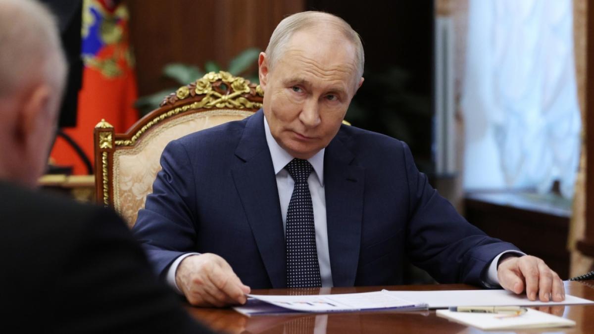 Wladimir Putin will seine Schattenflotte offenbar k&uuml;nftig mit Flugabwehrsoldaten besser sch&uuml;tzen. (Foto)