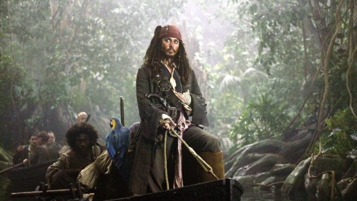 Tamayo Perry stand in "Fluch der Karibik: Fremde Gezeiten" gemeinsam mit Hollywood-Star Johnny Depp vor der Kamera. (Foto)