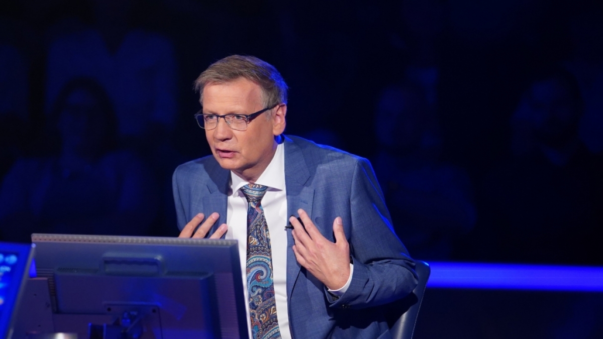 Bei "Wer wird Million&auml;r?" kann sich Showmaster G&uuml;nther Jauch bei manchem Kandidaten die Verwunderung nicht verkneifen. (Foto)