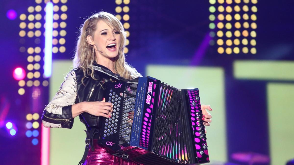 Melissa Naschenweng versetzt ihre Fans mit zuckers&uuml;&szlig;en Nachwuchs-News in Ekstase. (Foto)