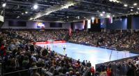 Während der Partie des SG Flensburg-Handewitts gegen Montpellier kam es zu einem Todesfall. Die rund 5.000 Zuschauer:innen in der Halle zeigten sich betroffen.