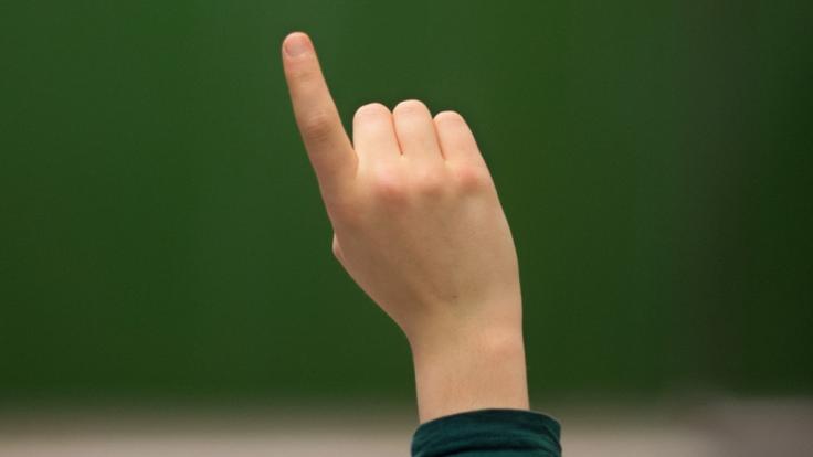 In den USA wird einer Lehrerin vorgeworfen, mehrfach Sex mit einem Schüler gehabt zu haben. (Symbolbild)