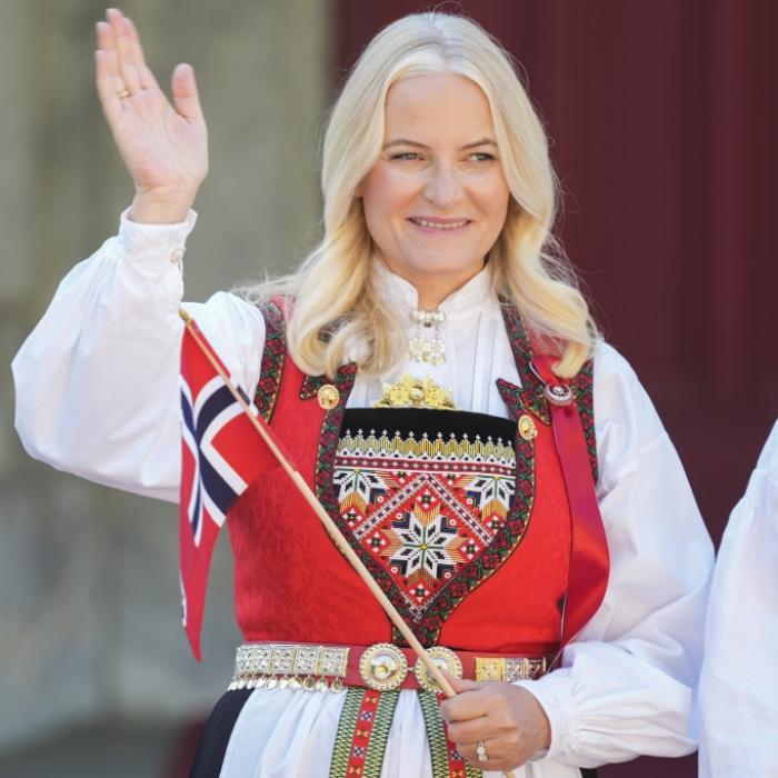 Das Herz hörte auf zu schlagen - Royals-Ärzte äußern sich zu Lungentransplantation