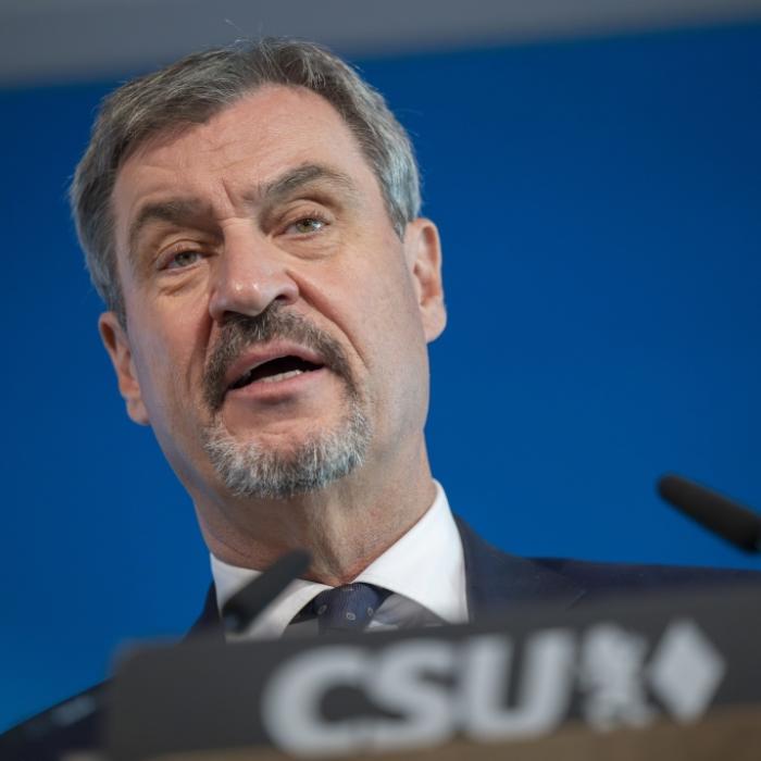Ministerpräsident mit Fleisch in den Landtag gelockt