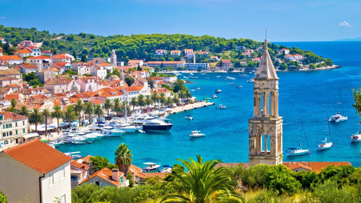 Die kroatische Insel Hvar erfreut sich auch bei deutschen Touristen gro&szlig;er Beliebtheit. (Foto)