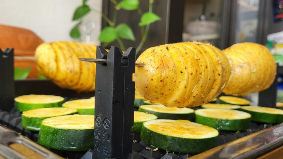 Die KitchBo-Silikonbackmatte aus "Die H&ouml;hle der L&ouml;wen" (DHDL) im news.de-Praxistest. (Foto)