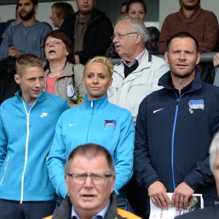 Sportliche Familie! So lebt der Hertha-Trainer mit Frau und den Jungs