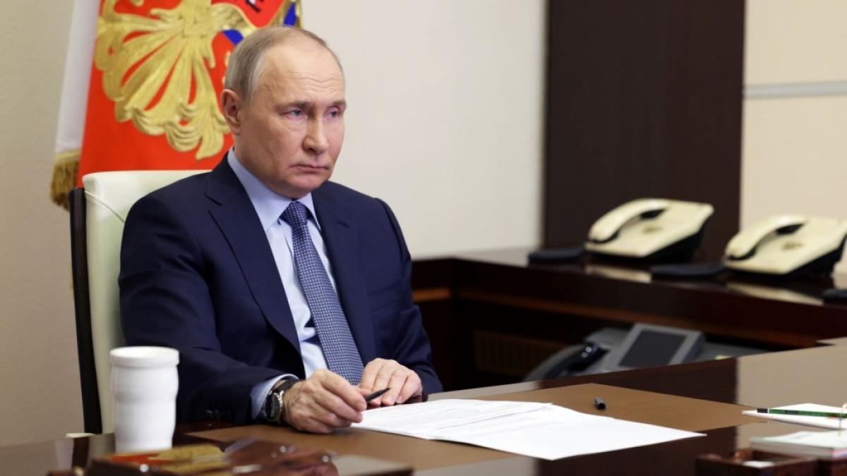 Wladimir Putins &auml;ltestes Kriegsschiff soll im&nbsp;Hafen von Sewastopol explodiert sein. (Foto)