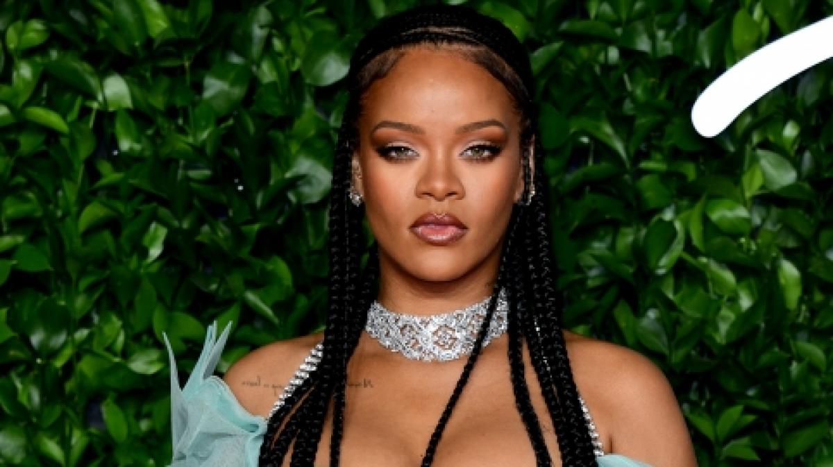 Rihanna freut sich schon auf eine besondere &Uuml;berraschung zum Valentinstag. (Foto)