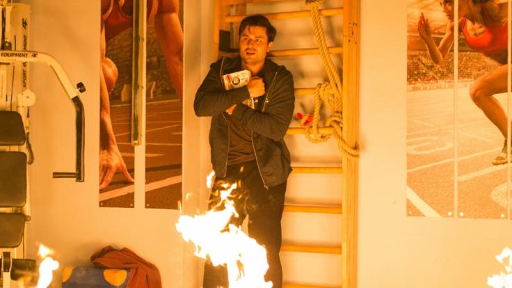 Wird Paco (Milos Vukovic) es rechtzeitig aus den Flammen schaffen?