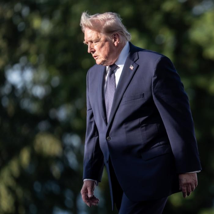 Putin-Kurs sorgt für Ärger – US-Präsident von eigenen Parteikollegen attackiert