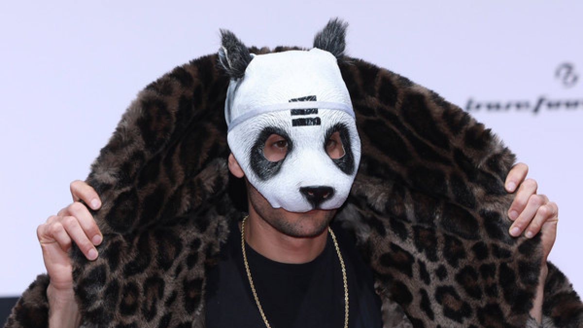 Rapper Cro zeigt sich erstmals ohne Maske (Foto)
