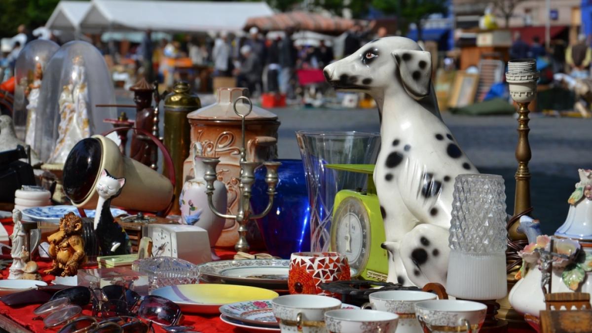Aktuelle Flohmarkt-Termine auf news.de. (Foto)