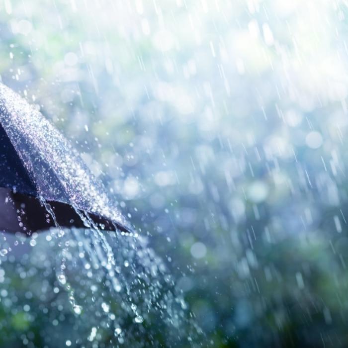 Nach Winter-Intermezzo! Meteorologen warnen vor Dauerregen und Sturm