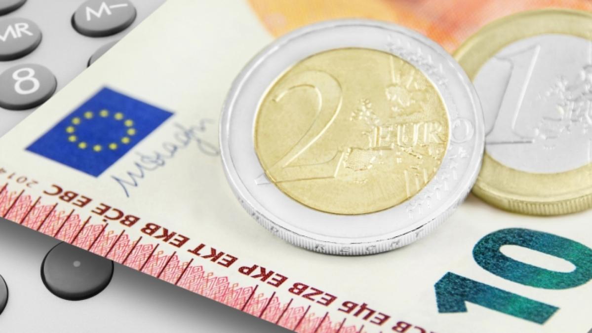 Nach dem Tarifabschluss im &ouml;ffentlichen Dienst gibt es mehr Geld f&uuml;r die Besch&auml;ftigten. (Symbolfoto) (Foto)