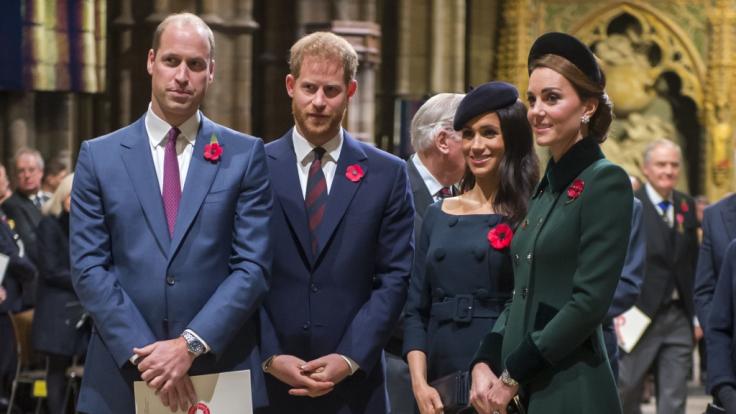 Mit kleine Details schafft es Kate Middleton (r.) immer wieder, ihre Schwägerin Meghan Markle (2.v.r.) in den Schatten zu stellen.