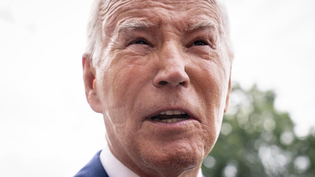 Joe Biden wird nach einem weiteren verwirrten Auftritt im Netz verspottet. (Foto)