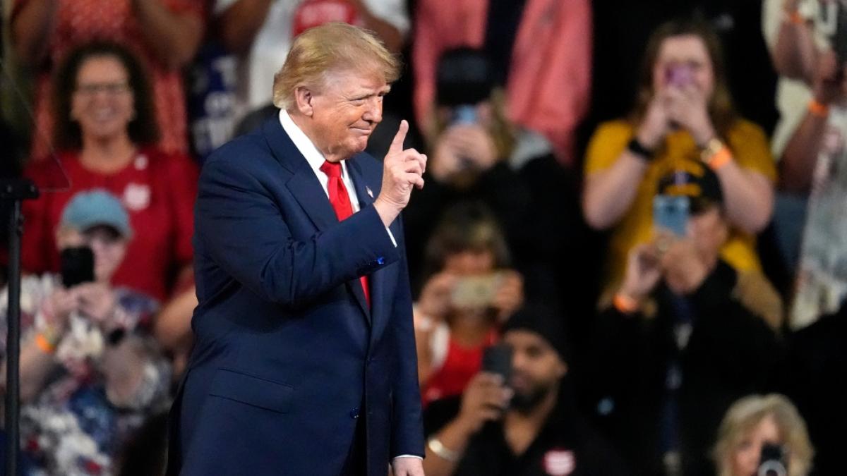 Donald Trump: "Und sie lachen trotzdem" &ndash; Video l&ouml;st Spott &uuml;ber seine Anh&auml;nger aus (Foto)