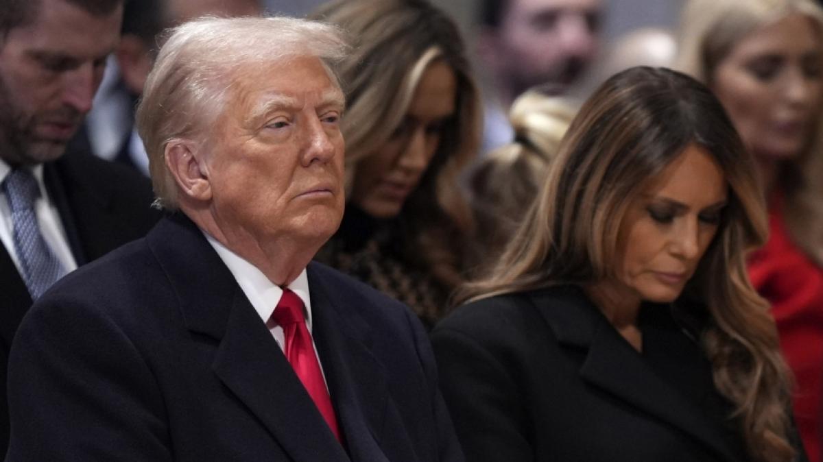 Zum Hochzeitstag bekam Donald Trump (zumindest im Netz) nur eisiges Schweigen von seiner Frau. (Foto)