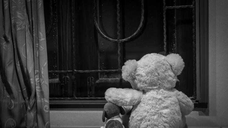 Eine Mutter starb sechs Monate nach dem Tod ihres Sohnes. (Symbolfoto) Eine Mutter starb sechs Monate nach dem Tod ihres Sohnes. (Symbolfoto) (Foto)