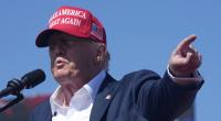 Donald Trump will bei seinem Wahlkampf offenbar die demokratische US-Vizepräsidentin Kamala Harris verstärkt ins Visier nehmen.