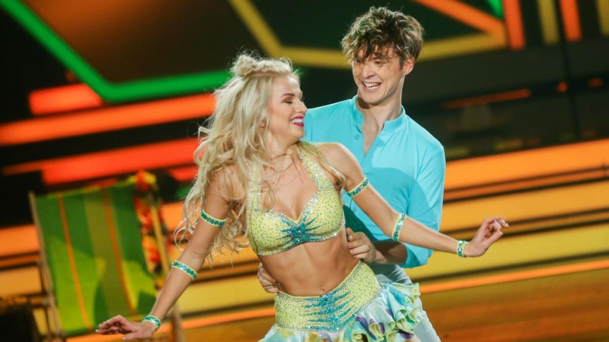 Katja Kaluginas "Let's Dance"-Aus entt&auml;uschte die Fans (Foto)