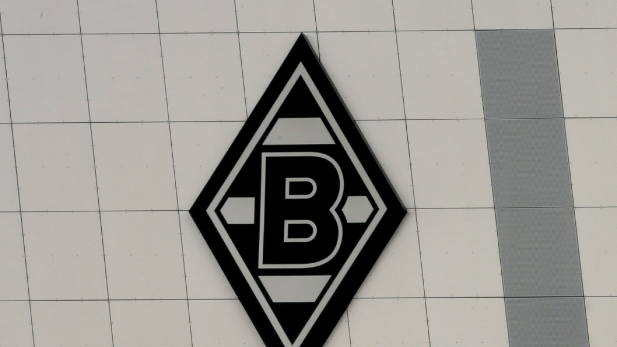 Das Wappen von Borussia M&ouml;nchengladbach prangt &uuml;ber dem Borussia-Park. (Symbolbild) (Foto)