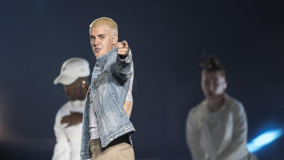Justin Bieber verschob erneut Termine auf seiner Welttournee. (Foto)