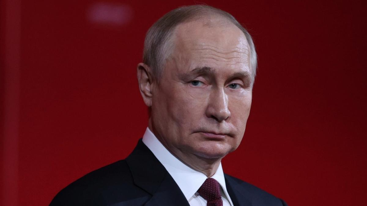 Wladimir Putin gehen die Soldaten aus - nun sollen es vorzeitig entlassene Straft&auml;ter auf dem Schlachtfeld im Ukraine-Krieg richten. (Foto)