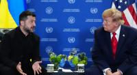 Donald Trump (r.) setzt Wolodymyr Selenskyj (l.) weiterhin unter Druck.