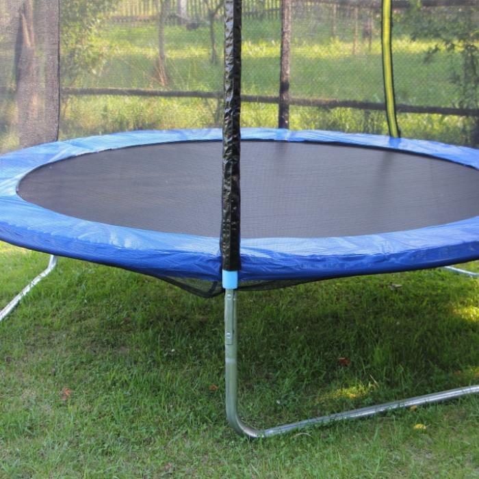Mann (37) knallt auf Trampolin und stirbt nach wochenlangem Todeskampf
