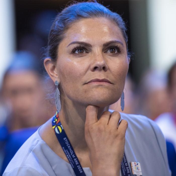Kronprinzessin in der Kritik - trägt sie billige Klamotten?