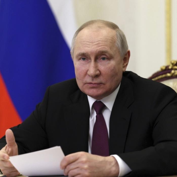 Offene Kritik im Staats-TV! Russen-Politiker will Putin aus dem Amt jagen