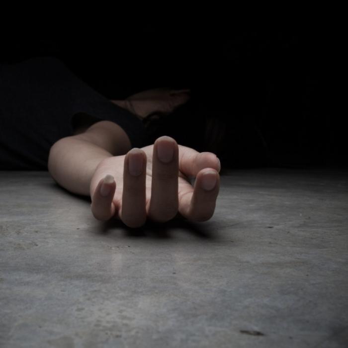 Horror-Oma tötet Enkel, weil sie von DÄMONEN besessen sein sollen