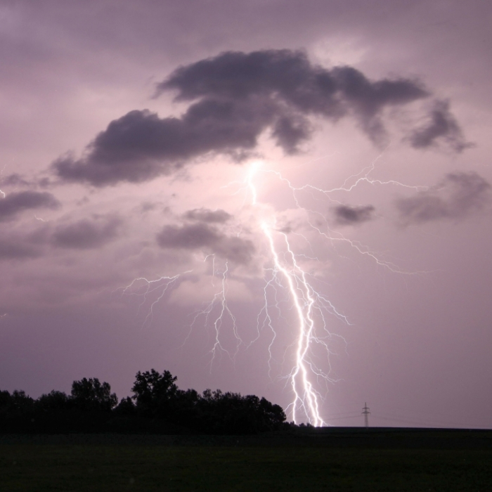 Emmendingen - Drohendes Gewitter in mehreren Gemeinden