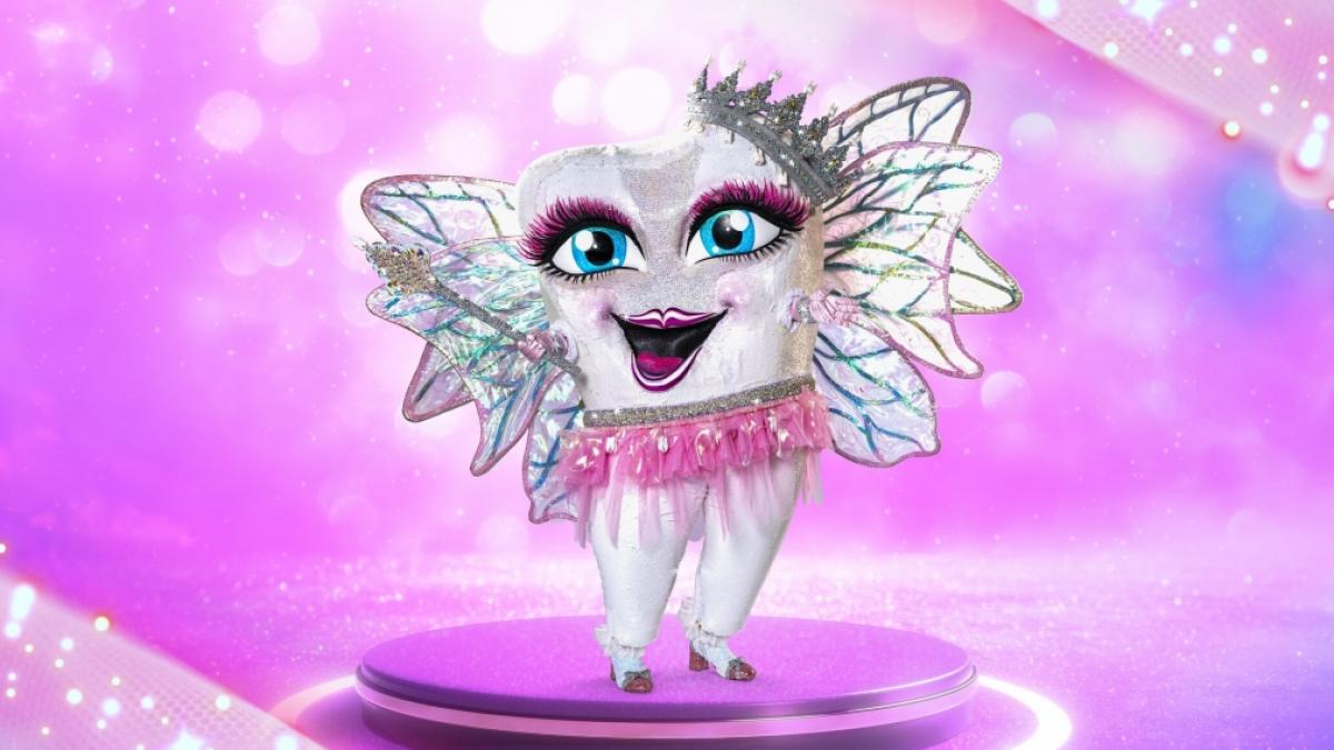 Nicht bissig, sondern m&auml;rchenhaft: Bei "The Masked Singer" 2022 wagt sich die Zahnfee auf die B&uuml;hne. (Foto)