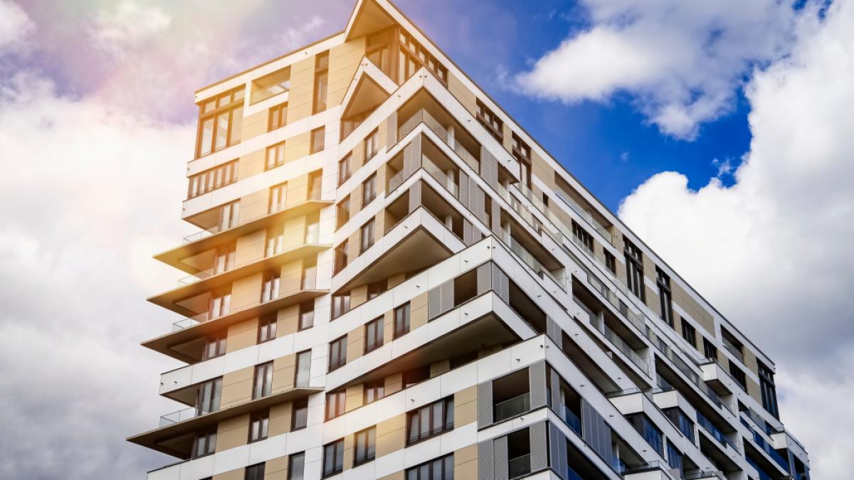 Im US-Bundesstaat Texas ist eine junge Frau im Vollrausch von einem Balkon im 13. Stock in den Tod gest&uuml;rzt - war es ein Unfall oder ein Verbrechen? (Symbolfoto). (Foto)