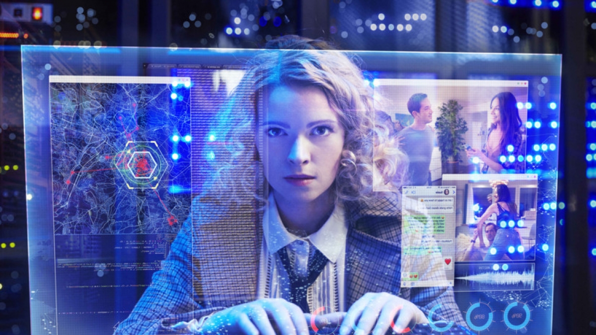 Jennifer Ulrich spielt Agentin Klara. (Foto)
