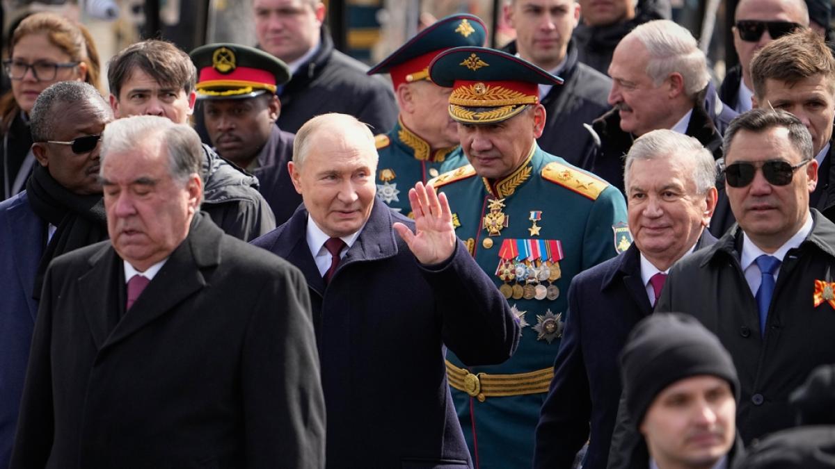Wladimir Putin nach der Milit&auml;rparade in Moskau zum Tag des Sieges. (Foto)