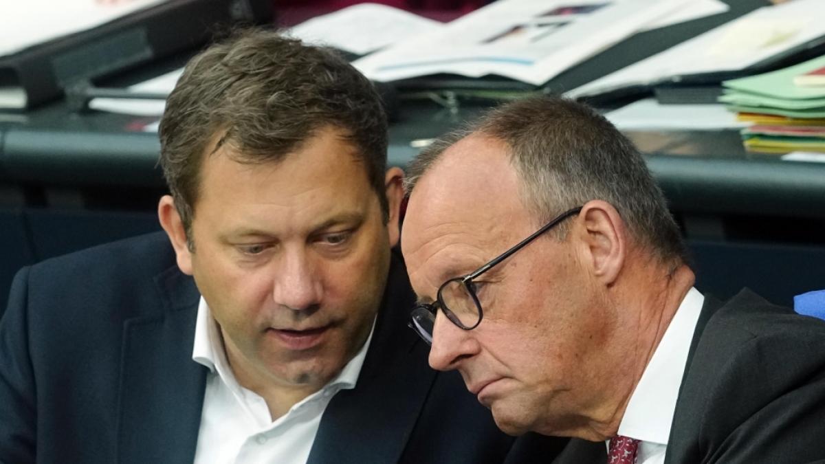 Bundeskanzler Friedrich Merz hat Kritik aus den Reihen der Union an Vizekanzler Lars Klingbeil (SPD) in die Schranken gewiesen. (Foto)
