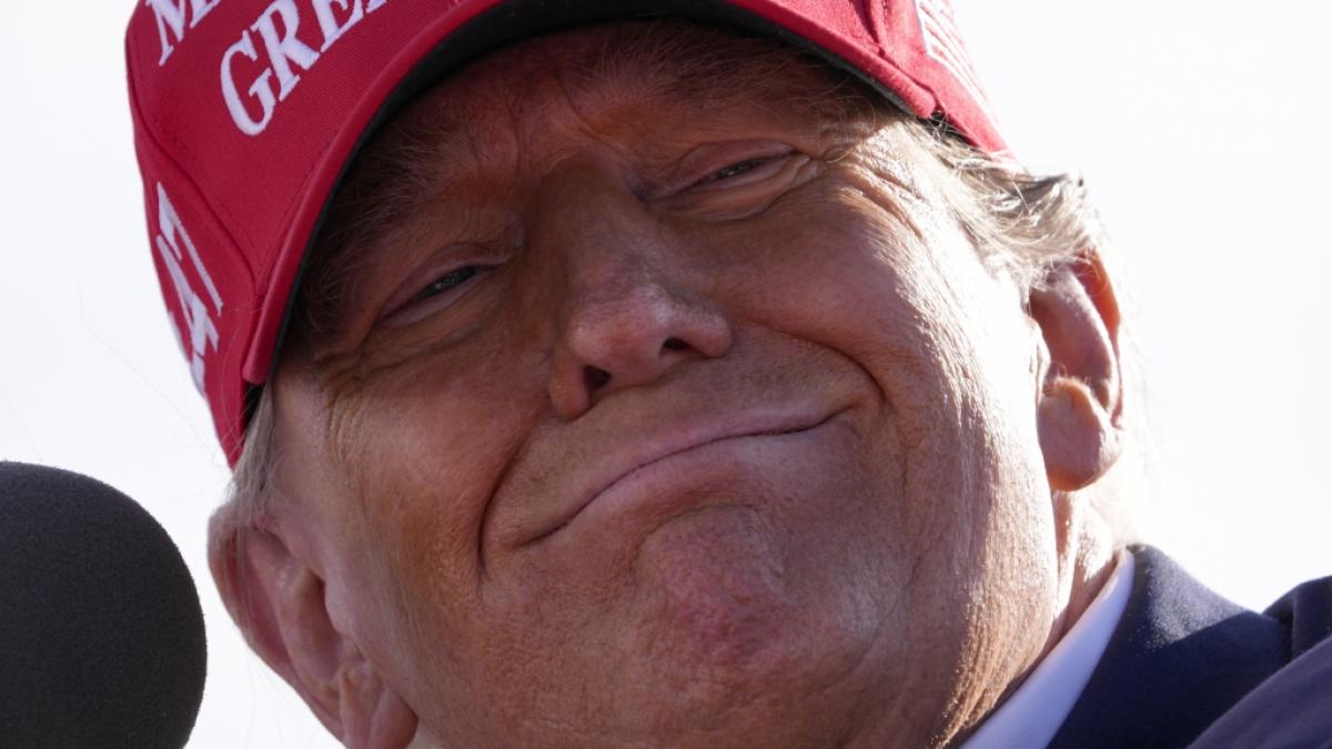 Donald Trump nimmt Rache an Ron DeSantis. (Foto)