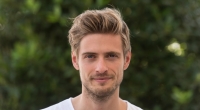 Jörn Schlönvoigt kehrt nach mehrmonatiger Pause endlich zu GZSZ zurück.