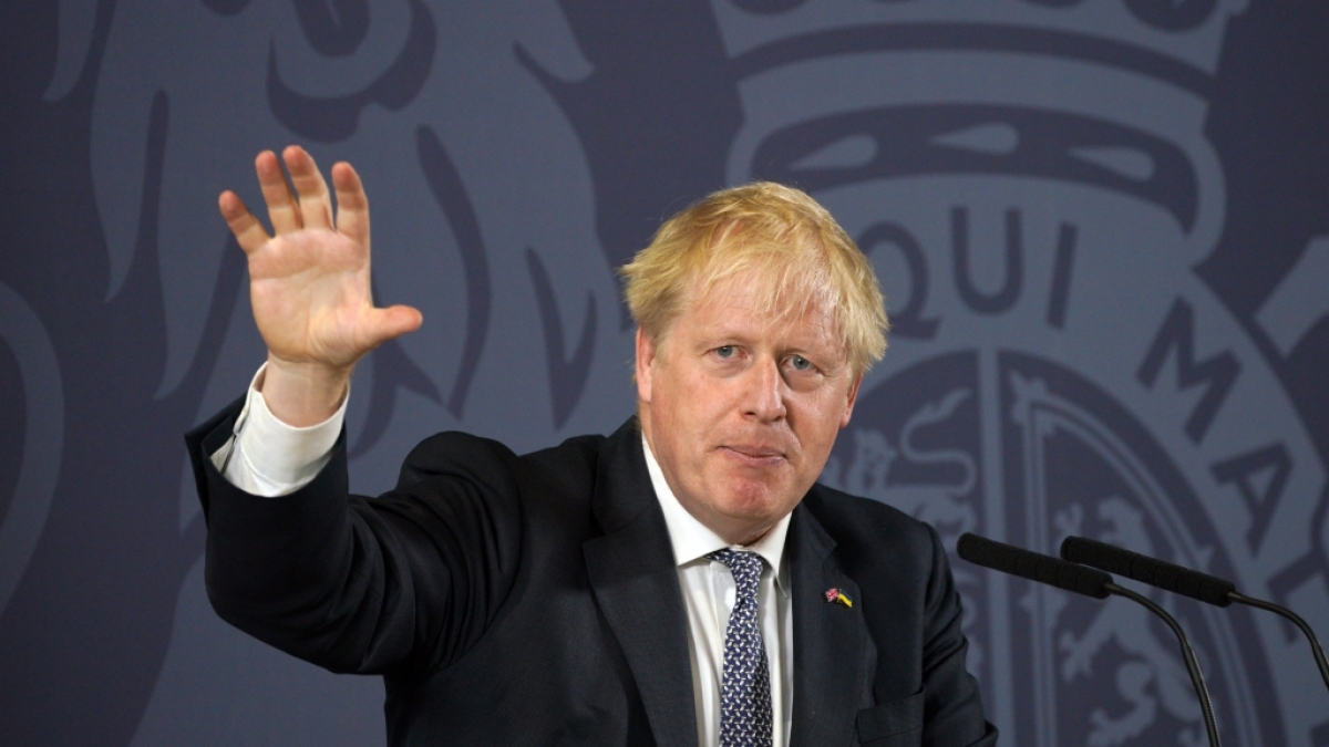UK-Premierminister Boris Johnson wurde nach seinem R&uuml;cktritt herzlich von seinen Kindern Wilf und Romy empfangen. (Foto)