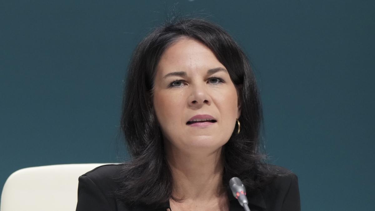 Annalena Baerbock verl&auml;sst den Klimagipfel fr&uuml;hzeitig. (Foto)